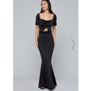 NWT‼️Bebe floral waist gown size Small💫💫